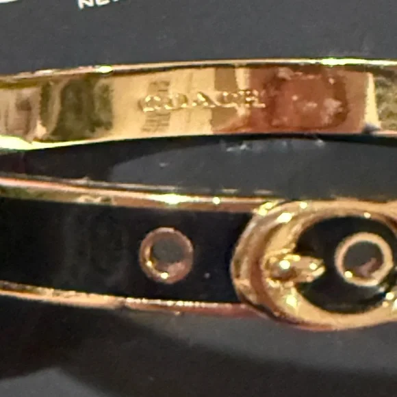 Coach F67480 Signature Push Hinged Bangle Black New With Tag - Picture 7 of 7